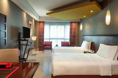 کریک ساید هتل دبی ان اکور