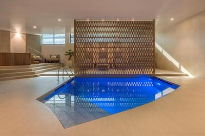 کریک ساید هتل دبی ان اکور