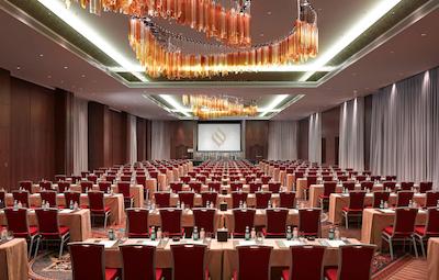 کریک ساید هتل دبی ان اکور