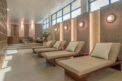 کریک ساید هتل دبی ان اکور