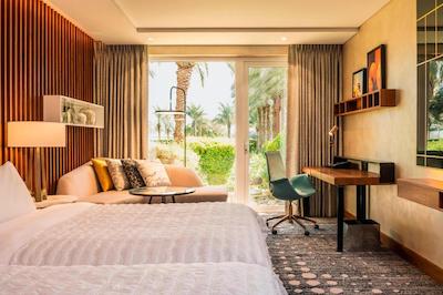 لمریدین دبی هتل اند کنفرانس سنتر