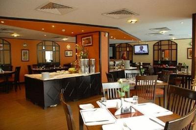 هتل آپارتمان لندن کرون 1