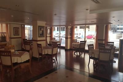 هتل آپارتمان لندن کرون 2