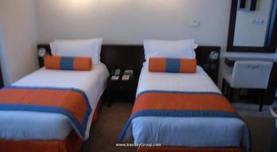 لوتوس هتل آپارتمان اند اسپا مارینا