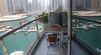 لوتوس هتل آپارتمان اند اسپا مارینا