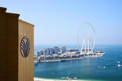 امواج روتانا-جمیرا بیچ رزیدنس