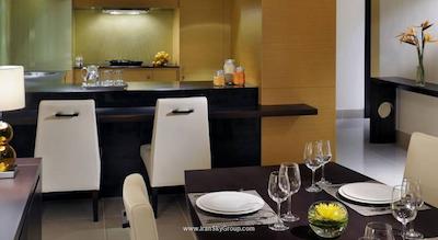 ماریوت اکزکیوتیو آپارتمان الجداف