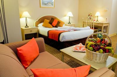 نوول سیتی سنتر