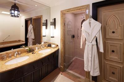 مدینه جمیرا-مینا السلام