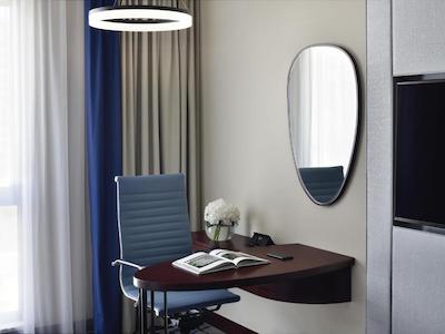 موونپیک هتل بر دبی