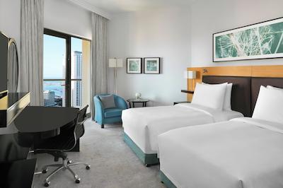 موونپیک هتل جمیرا بیچ