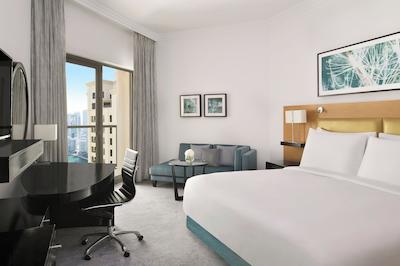 موونپیک هتل جمیرا بیچ