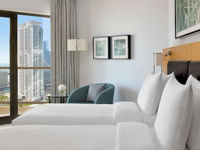 موونپیک هتل جمیرا بیچ