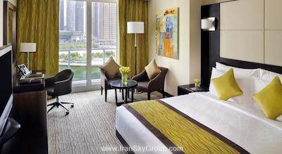 موونپیک هتل جمیرا لیک تاورز