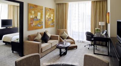 موونپیک هتل جمیرا لیک تاورز