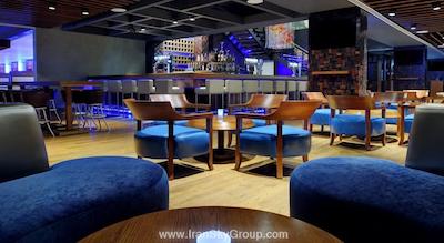 موونپیک هتل جمیرا لیک تاورز