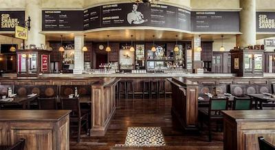 نووتل ابوظبی گیت