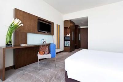 نووتل ابوظبی گیت