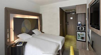 نووتل ابوظبی گیت