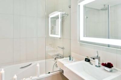 نووتل ابوظبی گیت