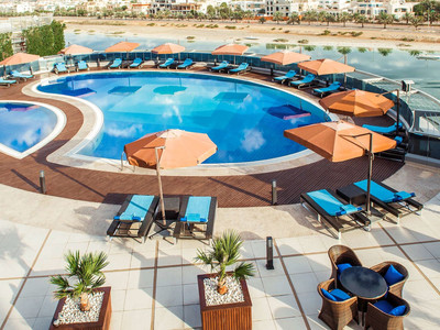نووتل ابوظبی گیت