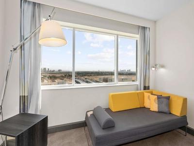 نووتل ورد ترید سنتر دبی