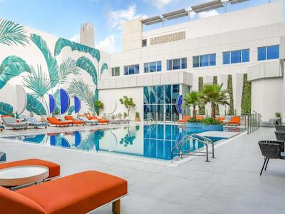 نووتل ورد ترید سنتر دبی