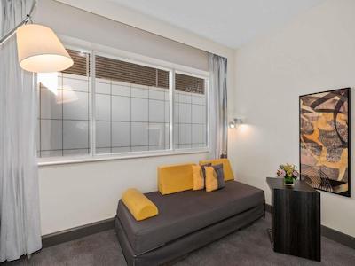 نووتل ورد ترید سنتر دبی