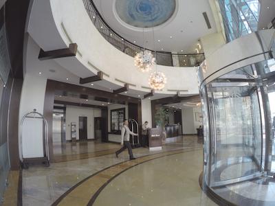 نامبر وان تاور سوئیت