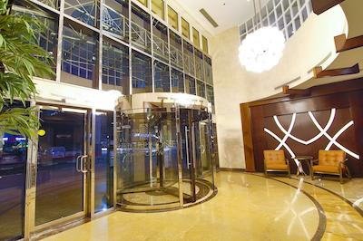 نامبر وان تاور سوئیت