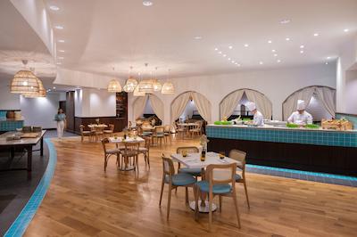 جا اوئاسیس بیچ تاور آپارتمان