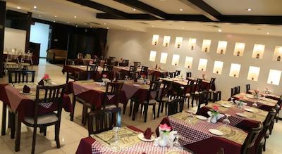 پانوراما‌ هتل دیره