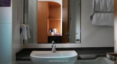 پرمیر این دبی اینوستمنت پارک