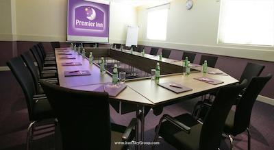 پرمیر این دبی اینوستمنت پارک