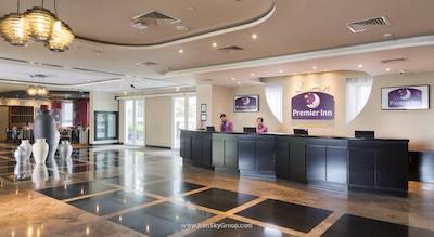 پرمیر این دبی اینوستمنت پارک