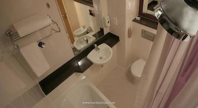 پرمیر این دبی اینوستمنت پارک