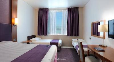 پرمیر این دبی اینوستمنت پارک