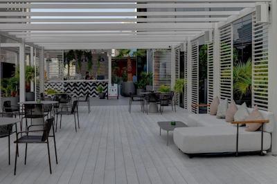 میلنیوم سنترال داون تاون