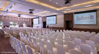 رادیسون بلو هتل ابوظبی یاس آیلند