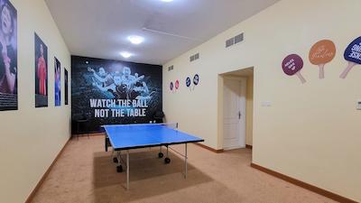 رامادا هتل اند سوئیتز بای ویندهام اجمان