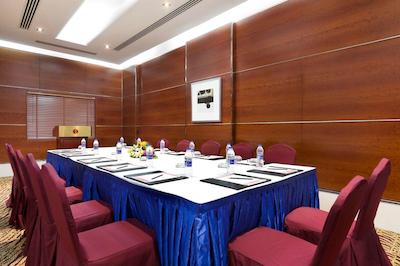 گلدن سندز هتل