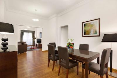 گلدن سندز هتل