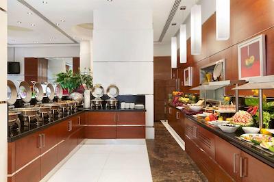 گلدن سندز هتل