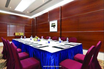 گلدن سندز هتل