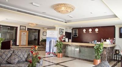 ریجنت بیچ ریزورت