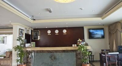 ریجنت بیچ ریزورت