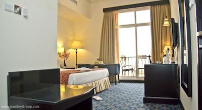 ریجنت بیچ ریزورت