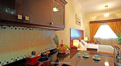 هتل آپارتمان رز گاردن برشاء