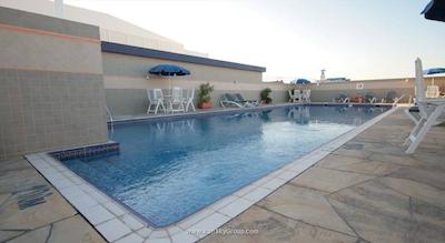 هتل آپارتمان رز گاردن برشاء