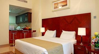 هتل آپارتمان رز گاردن برشاء